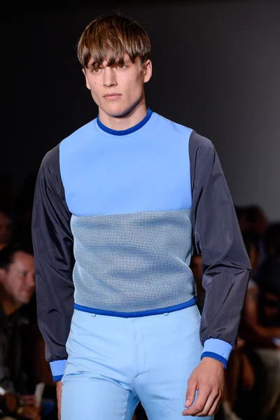 Look 5